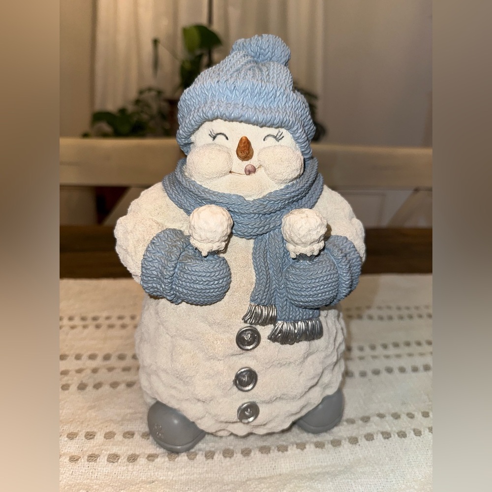 VTG 1999 Rare "Snow Buddies" collectible figurine Everest Ice Cream 11”
